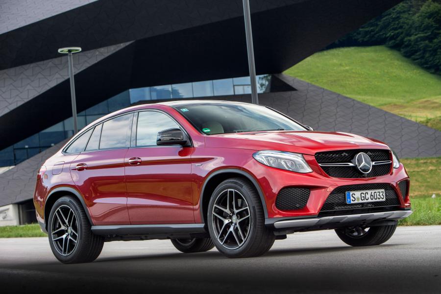  Mercedes-Benz GLE450 AMG 4Matic Coupe 2015 года  (фото 19 из 37)